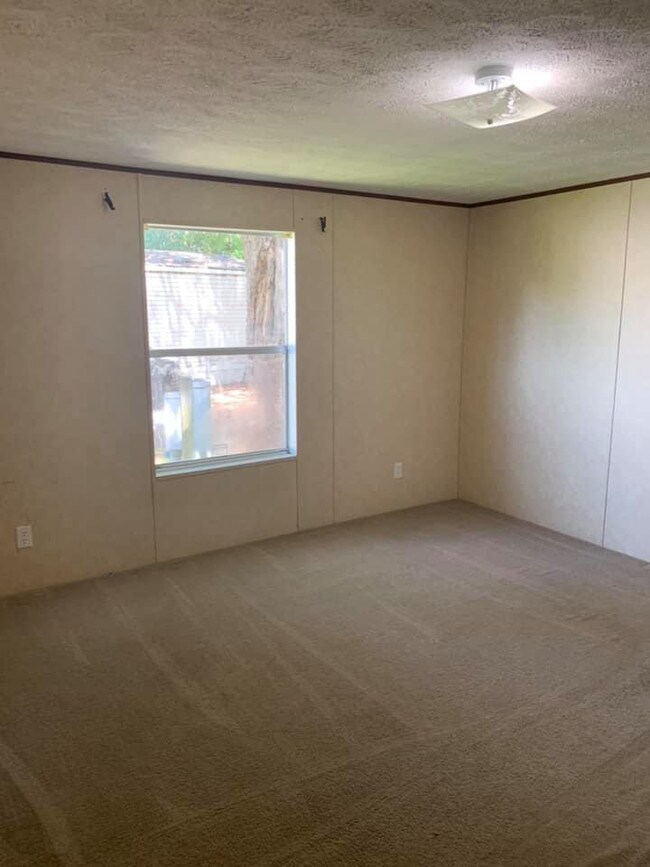 Building Photo - 585 S. Old Groveton Road, Lot #1