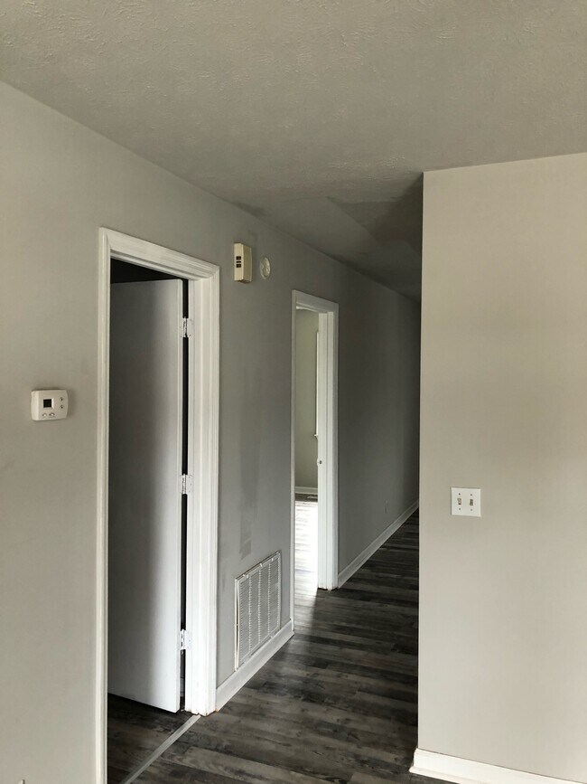 Foto del edificio - 123 Holly Ct