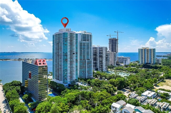 Building Photo - 2101 Brickell Ave