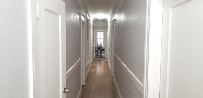 Foto del edificio - 484 Eddy St