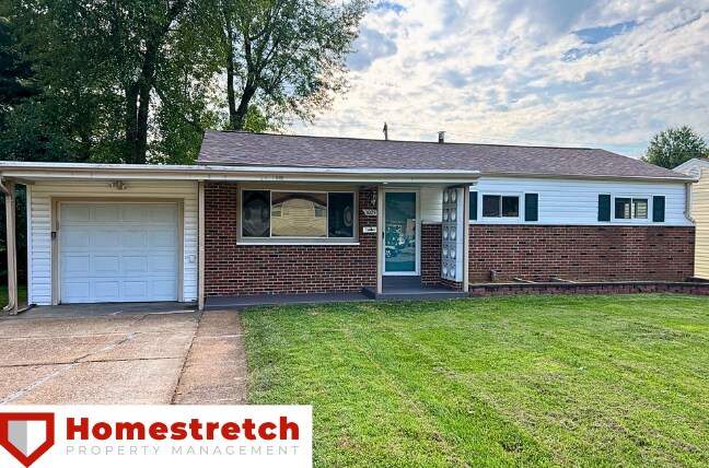 Foto principal - 1025 S Waterford Dr
