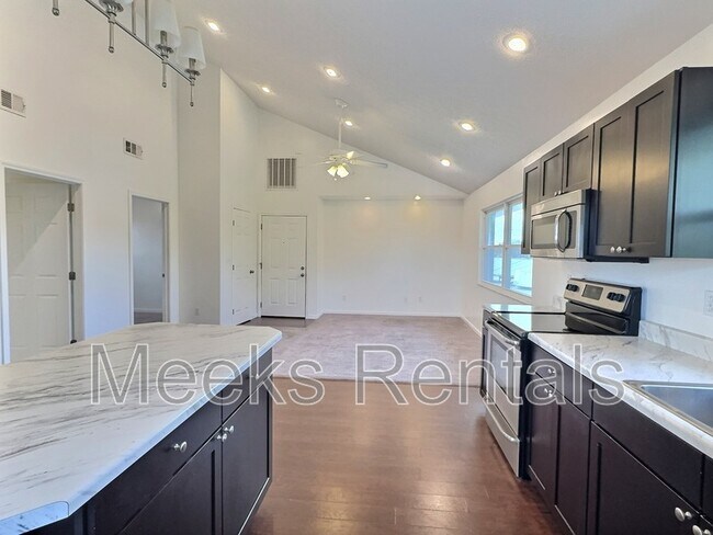 Foto del edificio - 133 Hedrick Rd