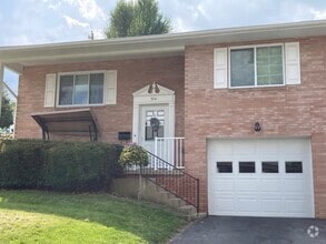 Building Photo - 314 Johnet Dr