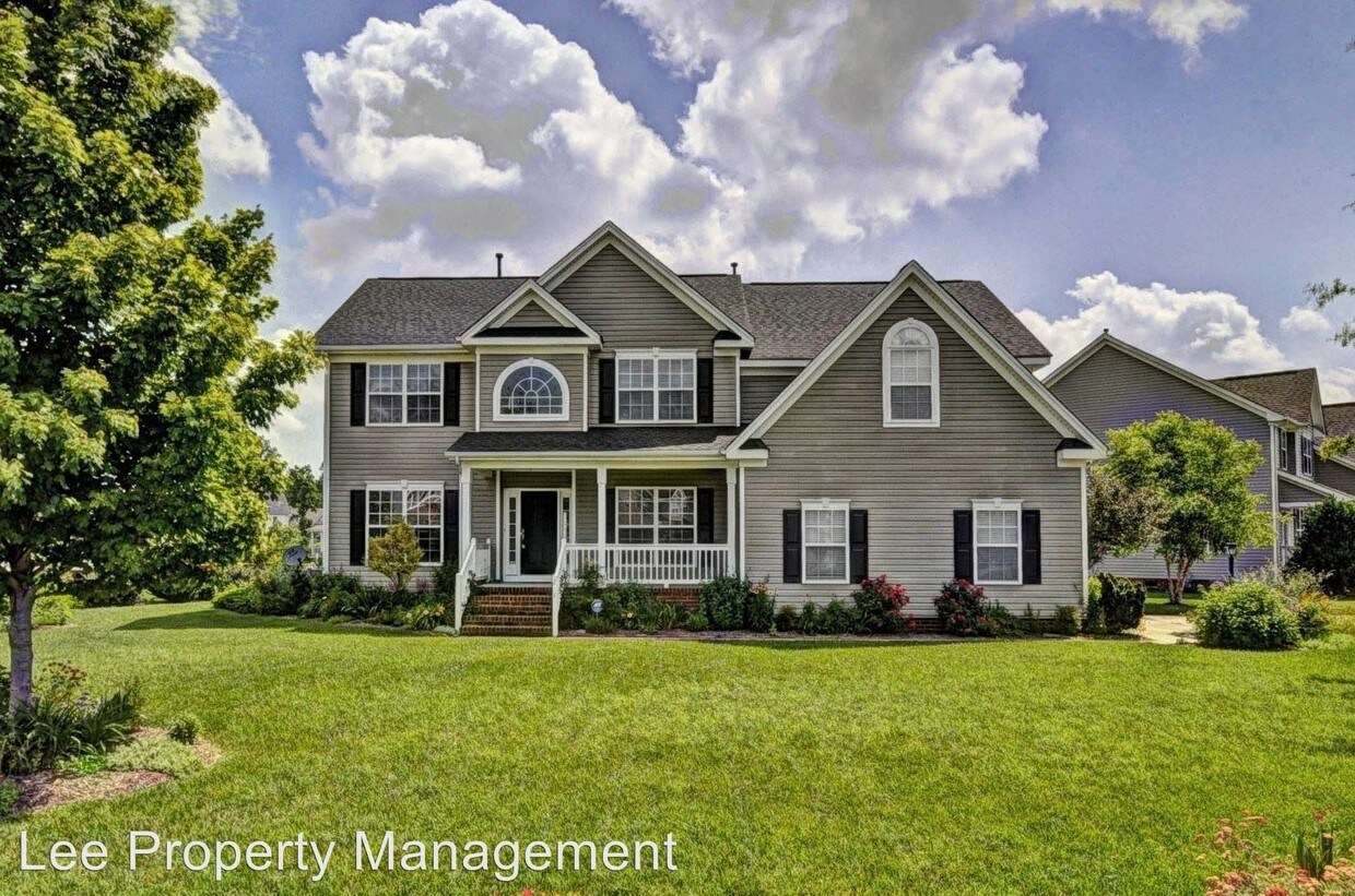 Primary Photo - 23156 Harbor Towne Dr