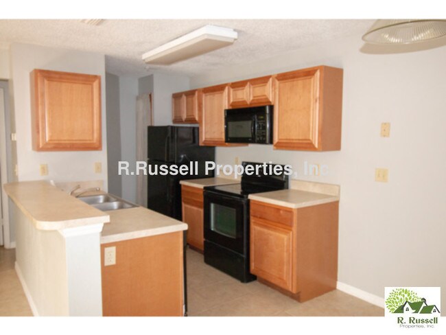 Foto del edificio - 951 Salt Pond Pl