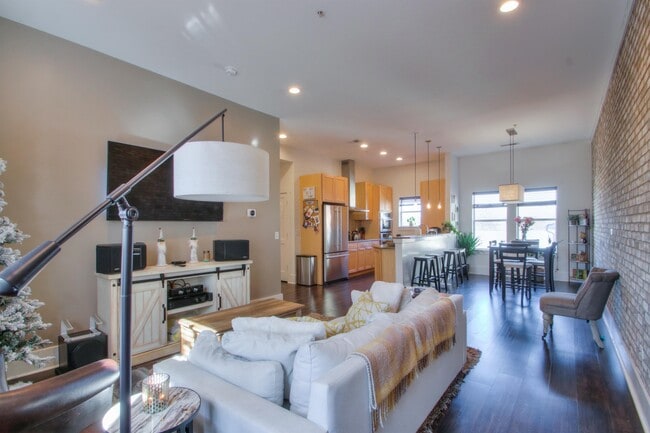 Photo - 3204 Long Blvd Townhome