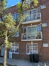 Building Photo - 629 Oak Tree Pl