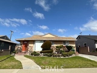 Primary Photo - 3863 Manhattan Beach Blvd
