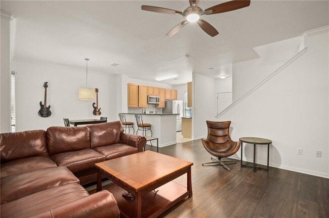 Building Photo - 4620 W William Cannon Dr