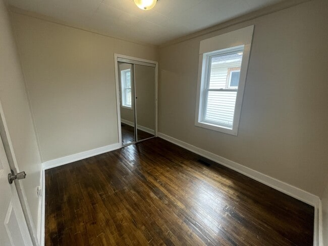 Building Photo - 4 Bed / 2 Bath Detached Home for Rent – Ti...