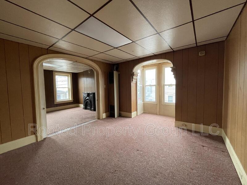 Primary Photo - 122 Congress St