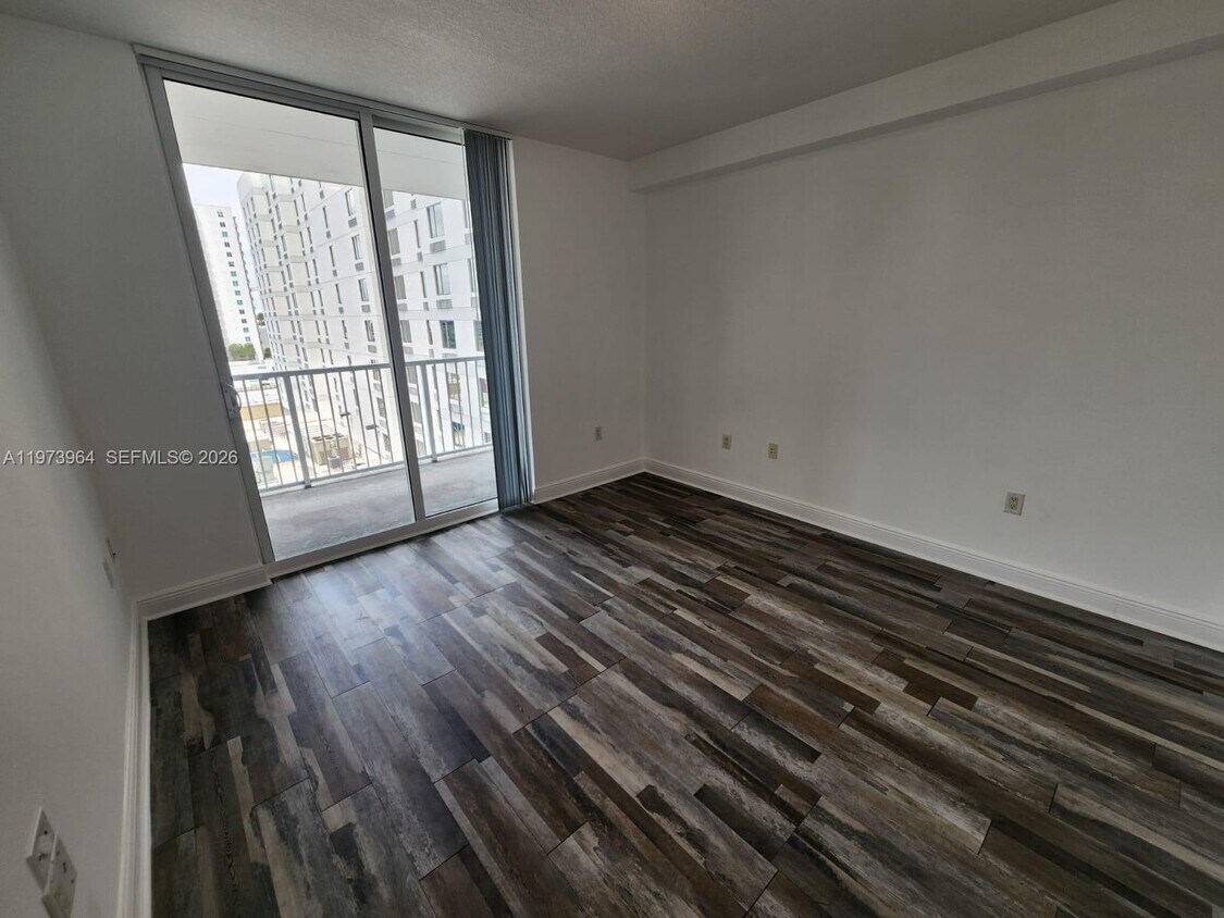 Foto del edificio - 1250 S Miami Ave