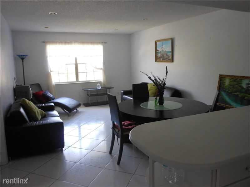 Foto del edificio - 1520 McKinley St