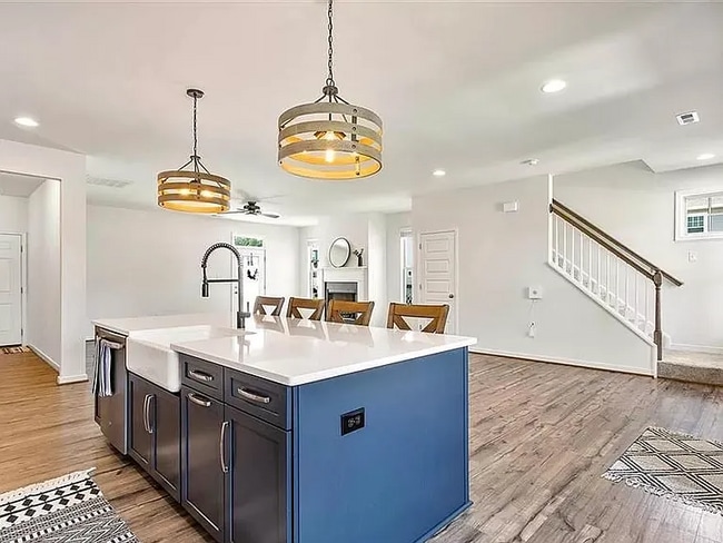Foto del edificio - 10801 Porter Park Ln