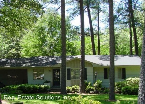 Foto principal - 3 br, 2 bath House - 4279 Forest Park Drive