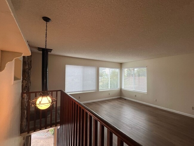 Building Photo - 375 Los Osos Valley Rd