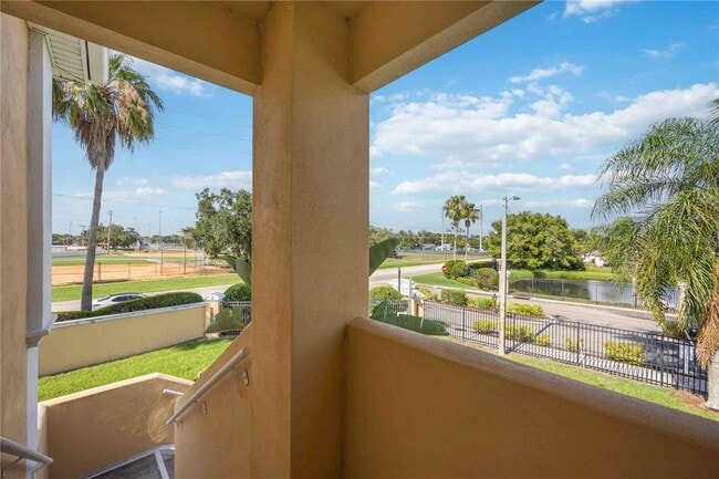 Building Photo - 1195 Villagio Cir