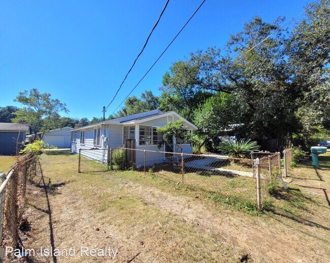 Foto del edificio - 3 br, 1 bath House - 3703 W Mallory St