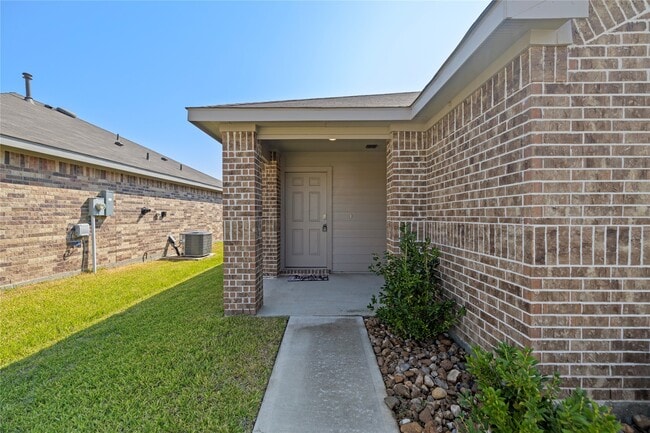 Foto del edificio - 5126 Ternberry Frst Ln