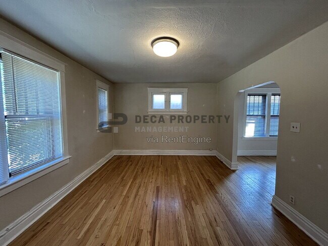 Foto del edificio - 1252 Moorlands Dr