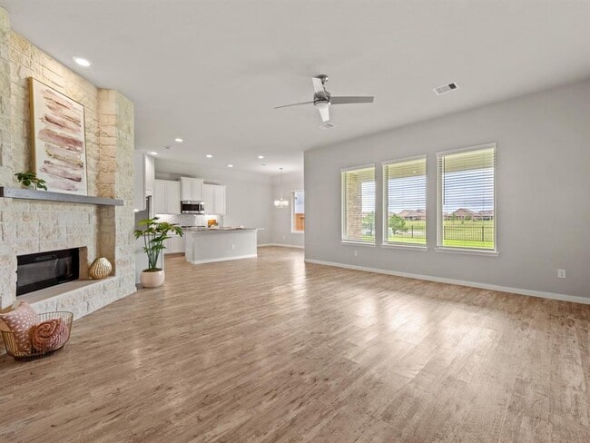 Building Photo - 4919 Bella Danielle Ct