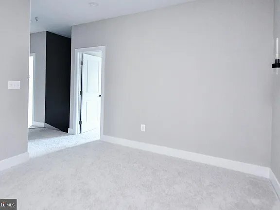 Building Photo - 1 Ayrwood Ln