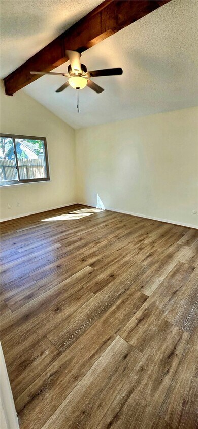 Foto del edificio - 28 E Lance Leaf Rd