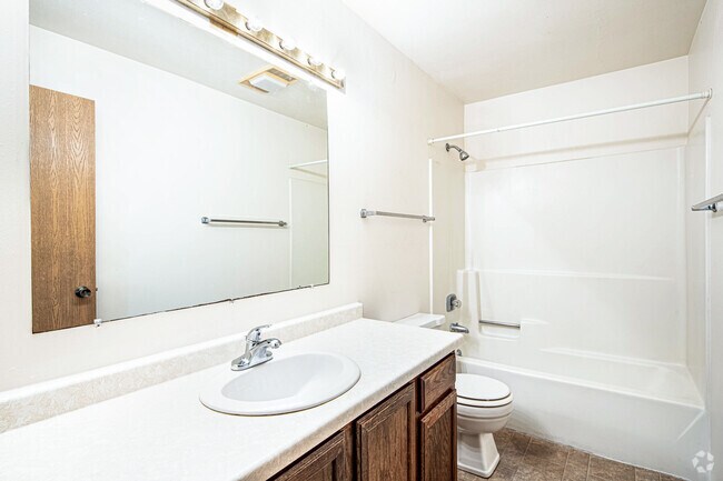 2HAB, 1BA - 852 ft² - Ridgeview Heights Apartments