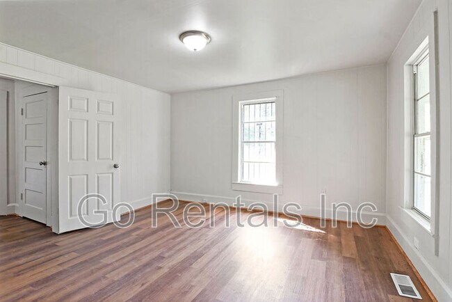 Foto del edificio - 5709 13th St S