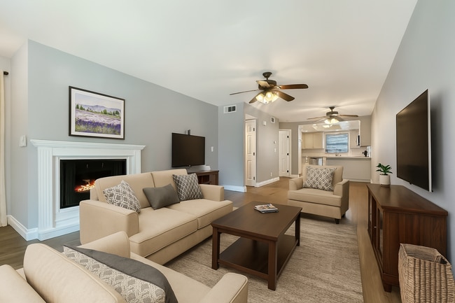 Building Photo - Beautifully Updated Lower-Level Condo with...