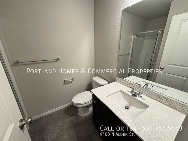 Building Photo - 9400 N Alder St