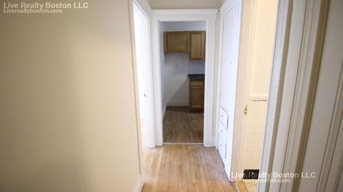 Primary Photo - 114 Washington St