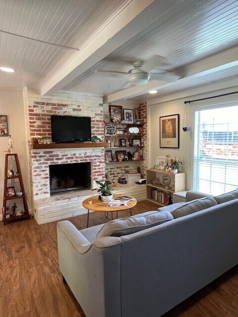 Foto del edificio - 1302 E Saint Johns Ave