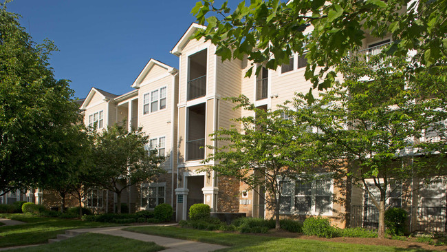 The Reserve at Fairfax Corner Apartments - Fairfax, VA | Apartments.com