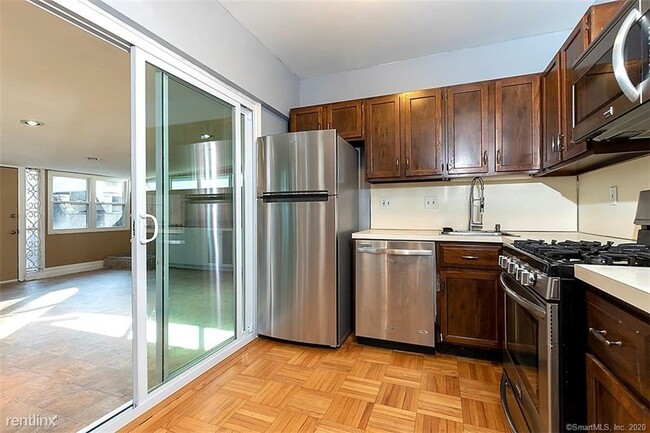 Foto del edificio - 2 br, 2 bath Condo - Fountainwood Condominium