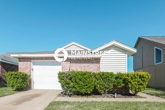 Building Photo - 7712 Sign St