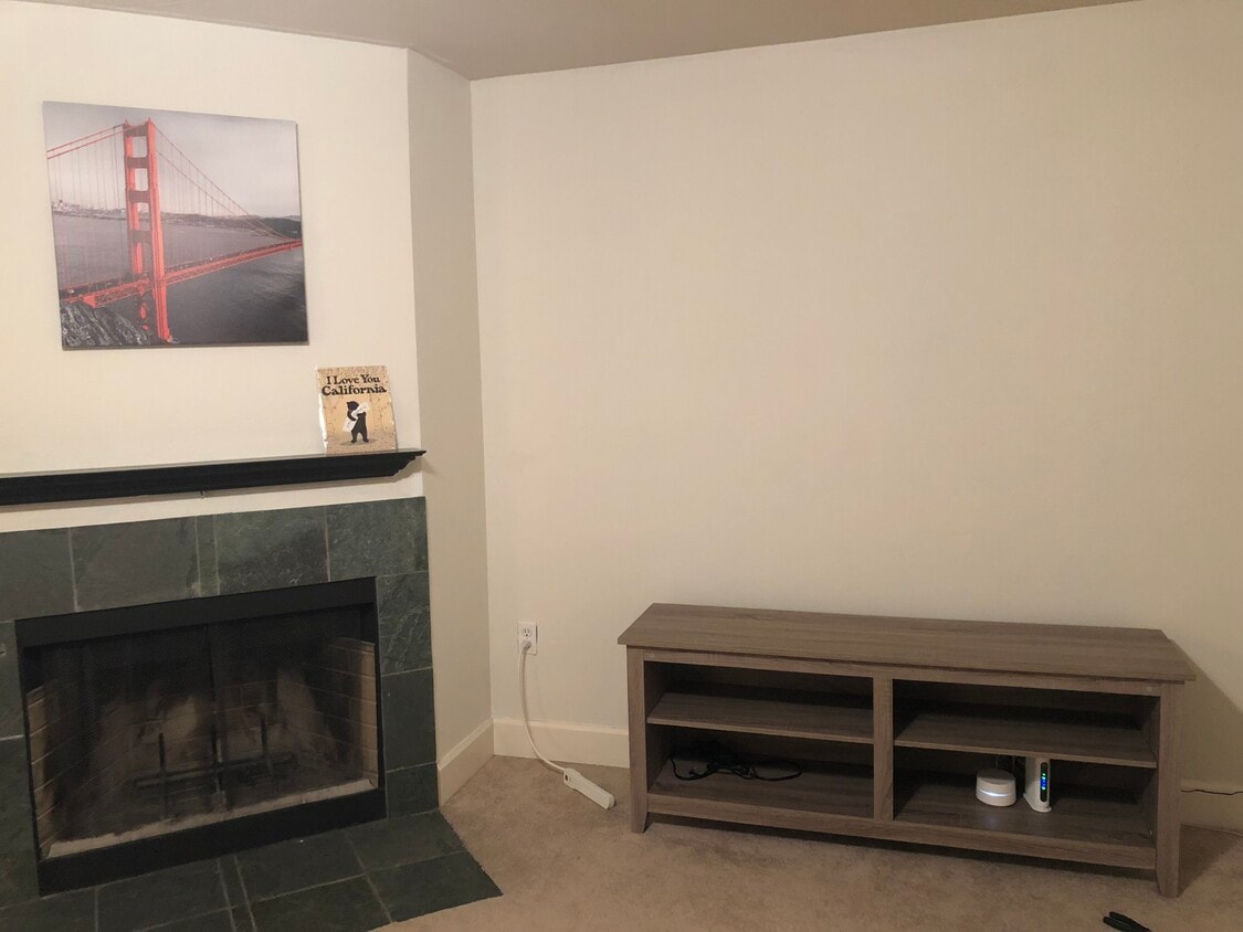 Primary Photo - 755 5th Ave NW