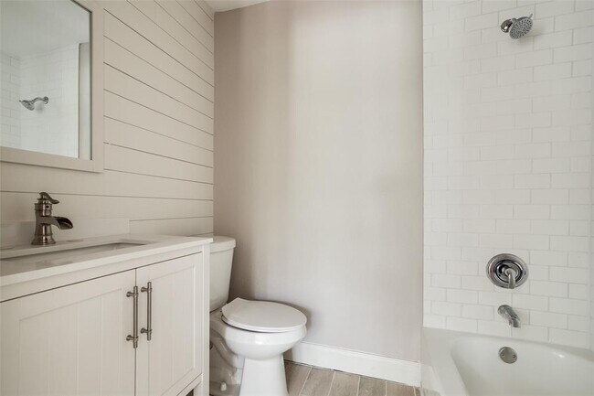 Foto del edificio - 7135 Avenue C