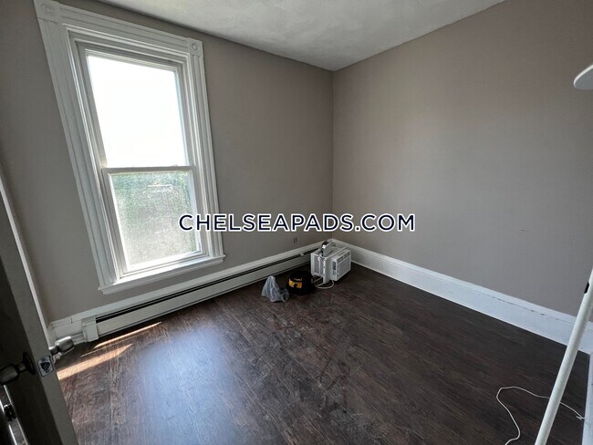 Foto del edificio - 50 Beacon St