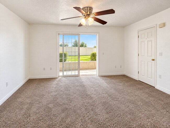 Foto del edificio - 1303 W 1480 N St