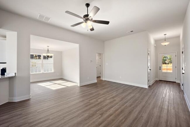 Foto del edificio - 13836 Molly Madeline Ln