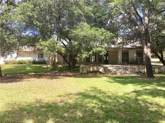 Building Photo - 3300 Bob White Dr