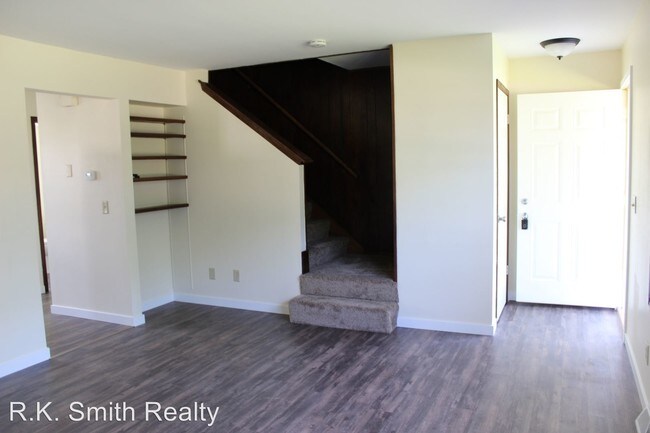 Foto del edificio - 1534 Barberry Dr
