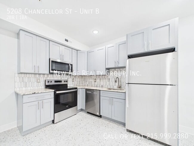 Foto del edificio - 5208 Chancellor St