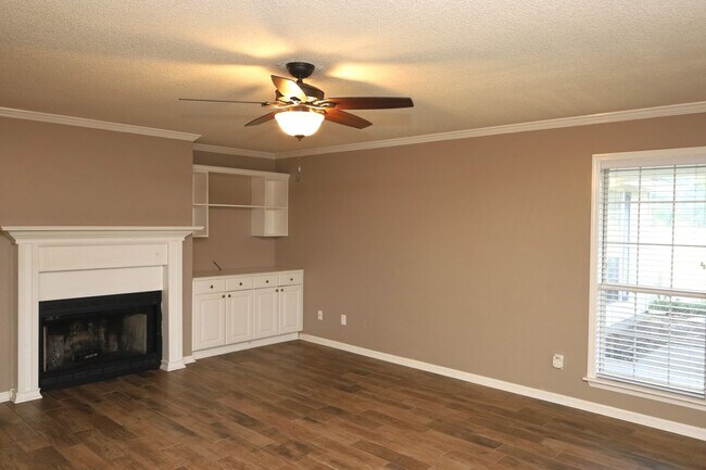 Building Photo - 3038 Jodeco Rd