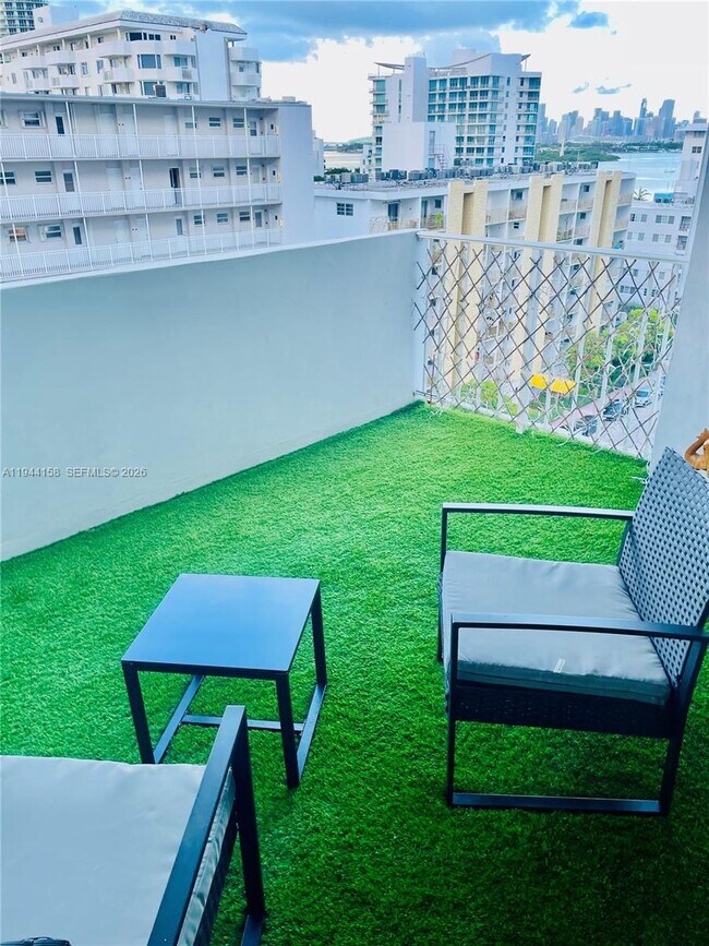 Foto del edificio - 1331 Lincoln Rd