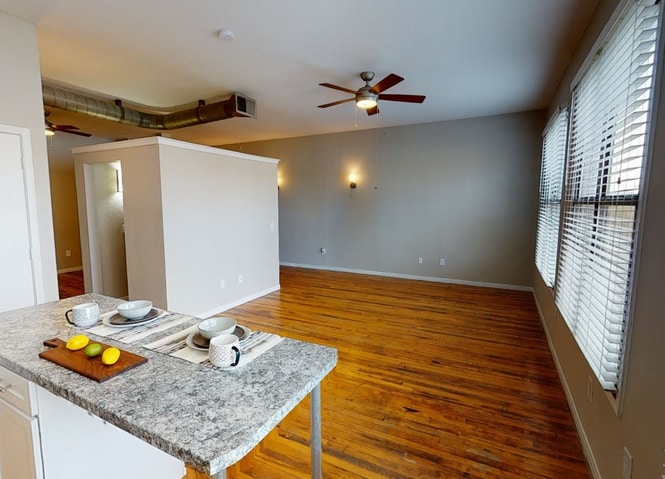 Foto principal - 5725 Martin Rd