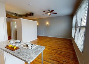 Building Photo - 5725 Martin Rd