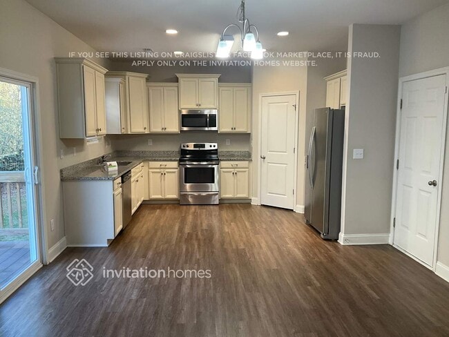 Building Photo - 5626 Colonial Garden Dr