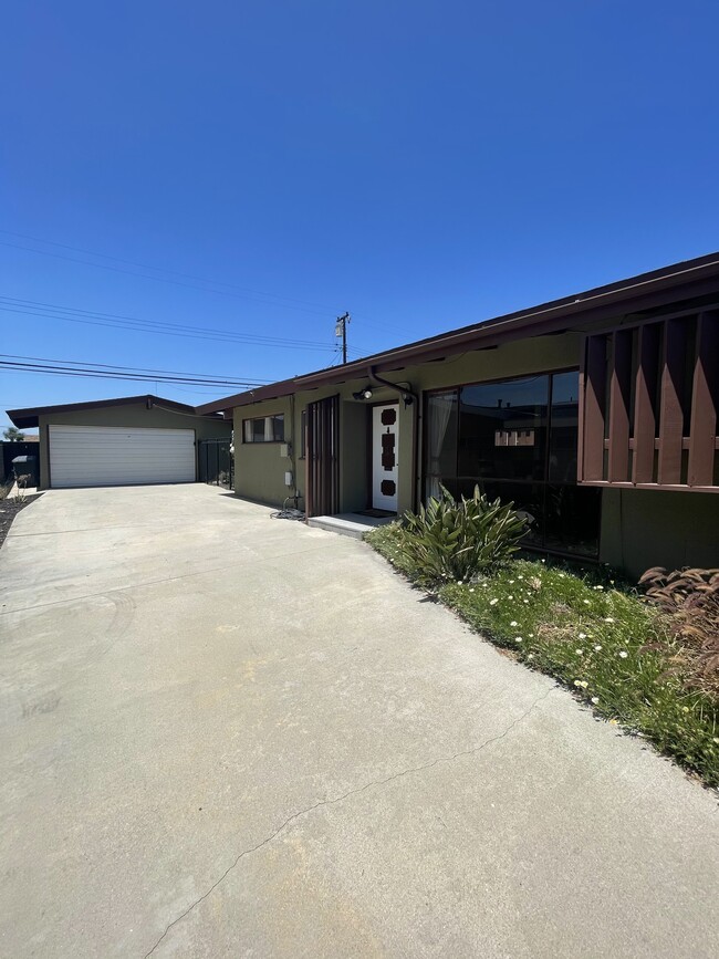 Building Photo - 12821 Biola Ave